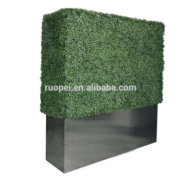 Customized different kinds of artificial green wall for sale